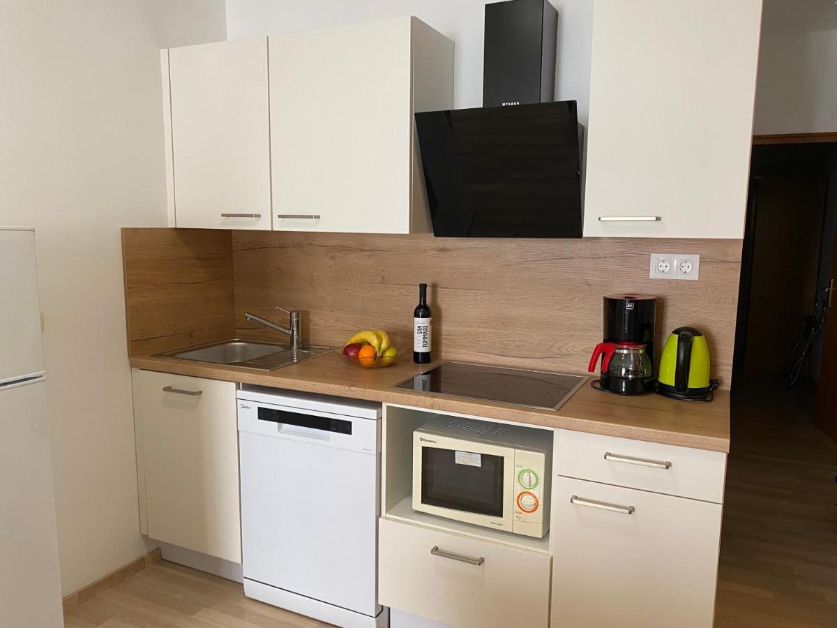 Apartmani Tamara Baska Exteriör bild